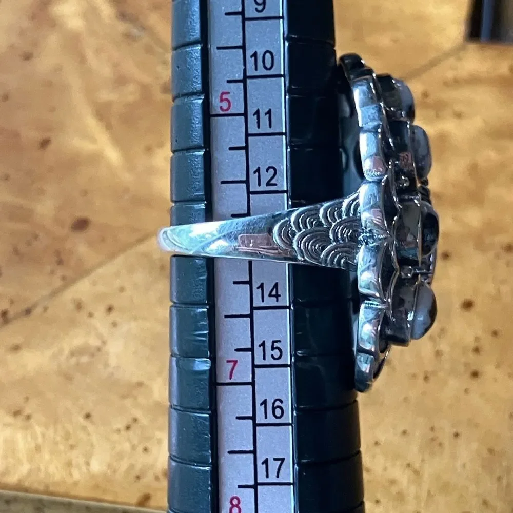 Natural White Buffalo Sterling Silver Artistic Cocktail Ring Size 6